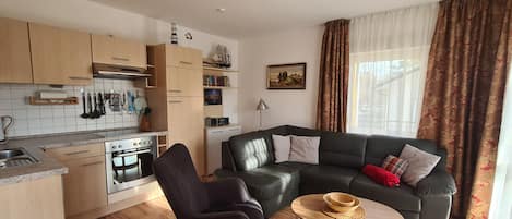 Televisión, chimenea