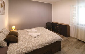 2 chambres, Wi-Fi gratuit, draps fournis