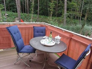 Unclassified image, 5 of 20, button