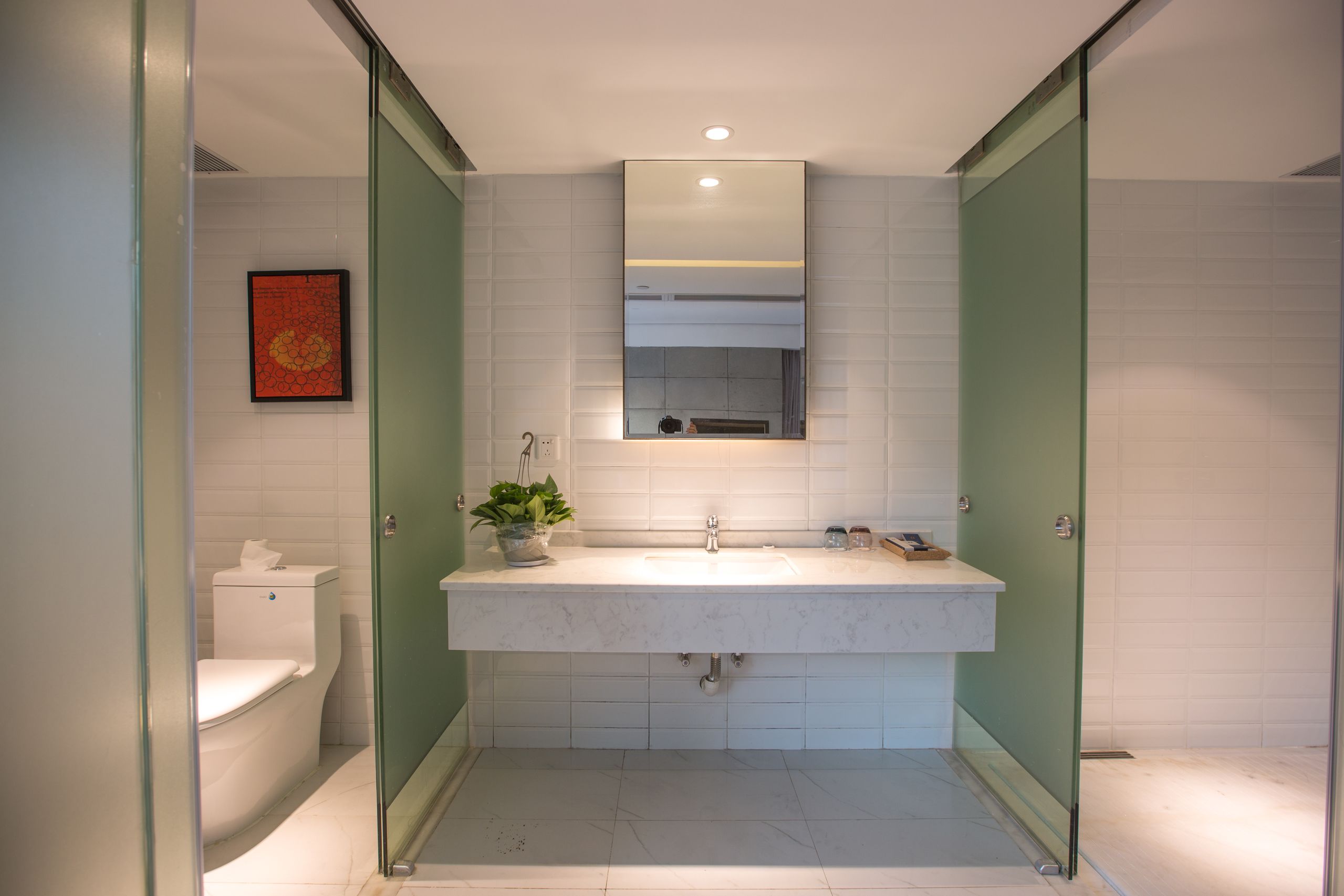 executive suite, 1 king bed | premium bedding, in-room safe, blackout curtains, soundproofing