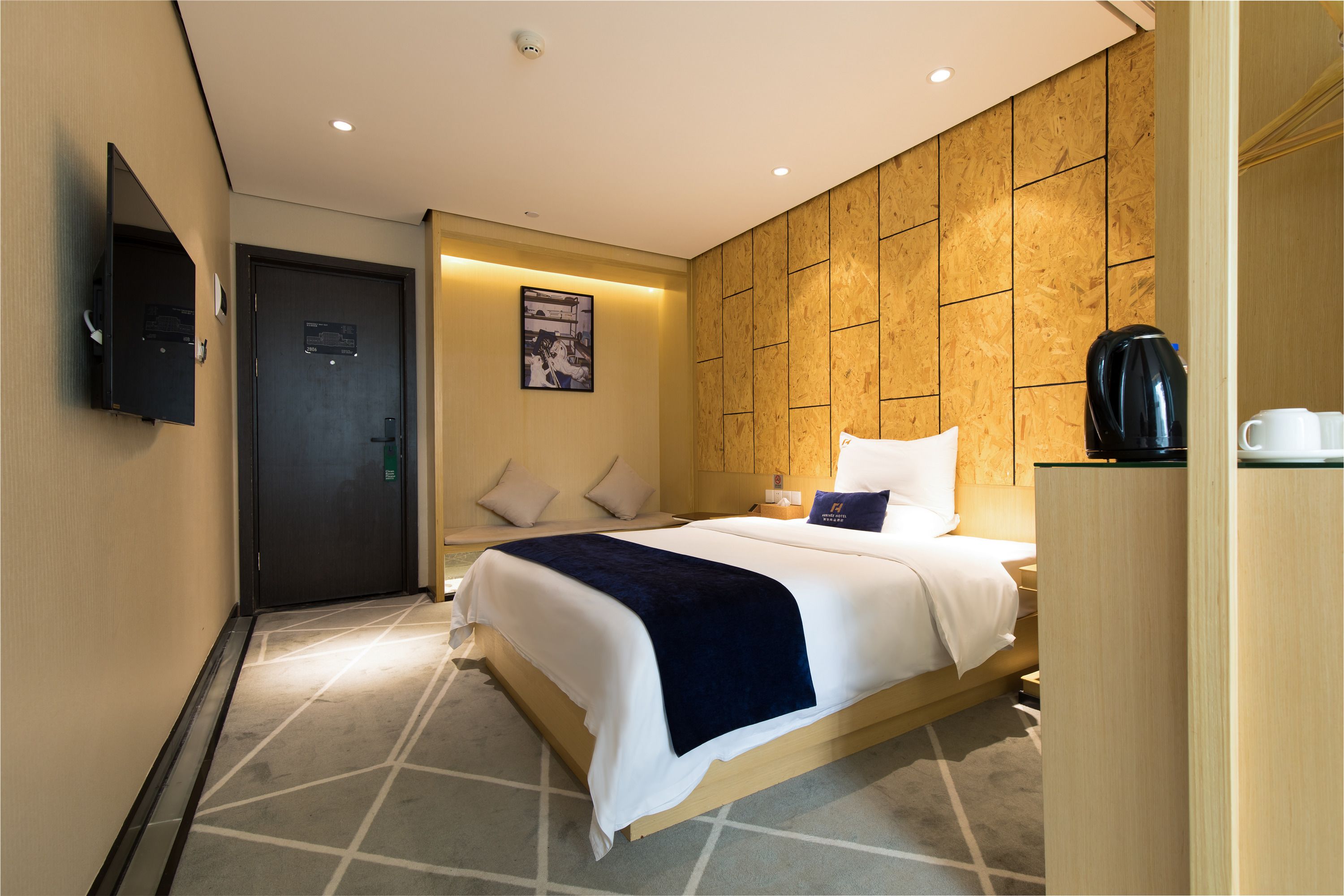 elite double room | premium bedding, in-room safe, blackout curtains, soundproofing