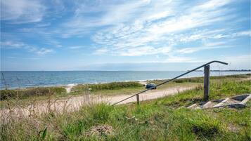 Tæt på stranden, fiskeri