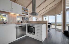 Kühlschrank, Herdplatte, Geschirrspüler