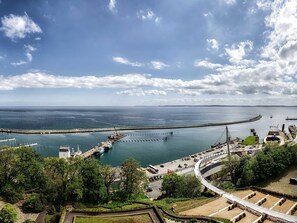 Nicht klassifiziertes Bild, 5 von 14, Schaltfläche