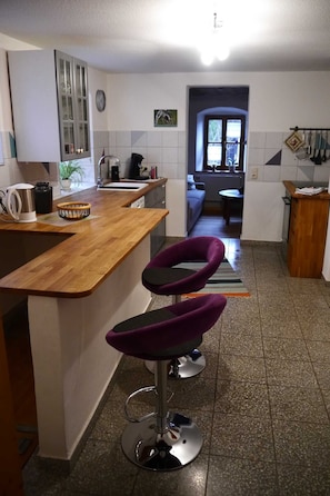 Réfrigérateur, four, plaque de cuisson, lave-vaisselle