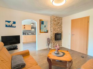 Unclassified image, 5 of 14, button