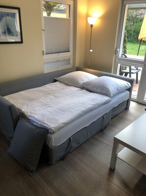 2 slaapkamers, reisbedje, wifi