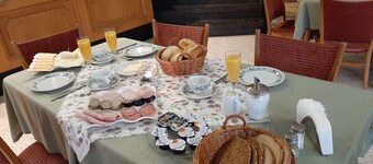 Double room 1 - Gasthaus Pension Schumbert