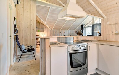 Lovely home in Oksbøl with sauna