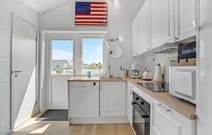 Kühlschrank, Herdplatte, Geschirrspüler