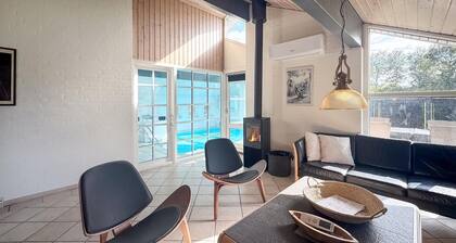 Nice home in Otterup with kitchen