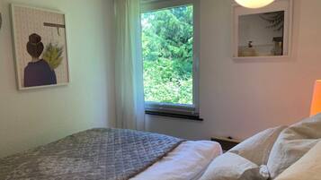 2 soveværelser, sengetøj