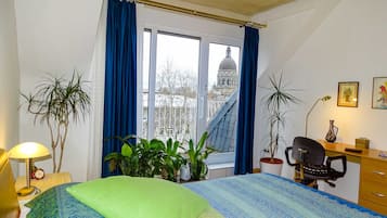 2 Schlafzimmer, Schreibtisch, WLAN, Bettwäsche