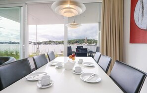 Dining - Priwallpromenade 2, Whg 1 (Travemünde Waterfront)
