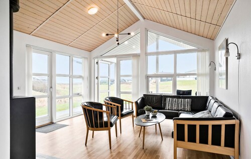 Amazing home in Nordborg with sauna