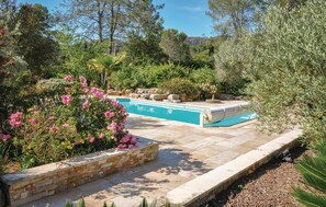 Pool - Nice apartment in Puget-sur-Argens (Puget-sur-Argens)
