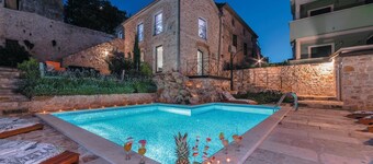 Pet friendly home in Tkon