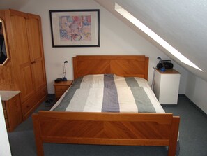 1 chambre, lit parapluie