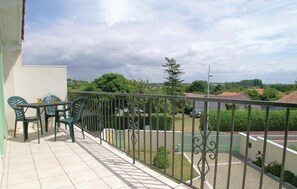 Outdoor dining - Lovely apartment in Vaux sur Mer (Vaux sur Mer)