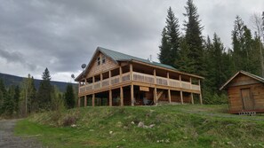 Exterior - Wolfwood Guest Ranch (Clearwater)