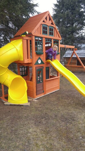 儿童活动区 - 室外