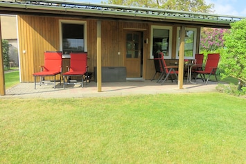 Bungalow mit Sauna (21048)