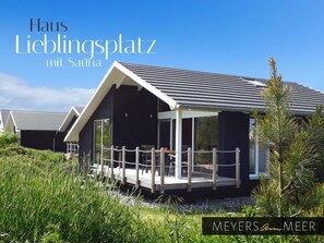 Unclassified image, 4 of 39, button