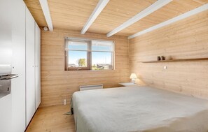 2 Schlafzimmer, Reisekinderbett, kostenloses WLAN