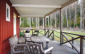 Outdoor dining - 3 bedroom amazing home in Holmsjö (Holmsjö)