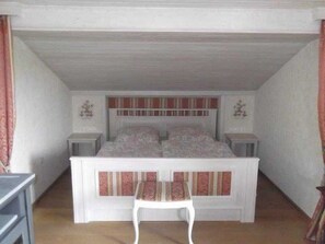 1 dormitorio, wifi, ropa de cama