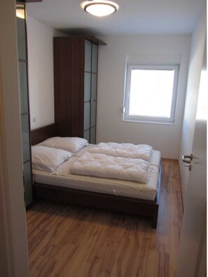 1 Schlafzimmer, Reisekinderbett, WLAN