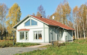 Exterior - Cozy home in Lysvik with kitchen (Lysvik)