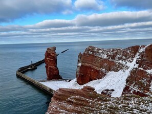 Unclassified image, 3 of 39, button - Apartment 05 - gate to the sea (Helgoland)