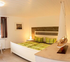 Unclassified image, 4 of 19, button