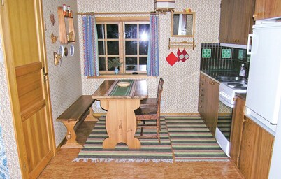 Nice home in Ekshärad