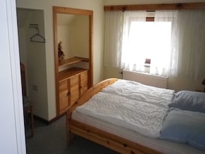 2 habitaciones y ropa de cama