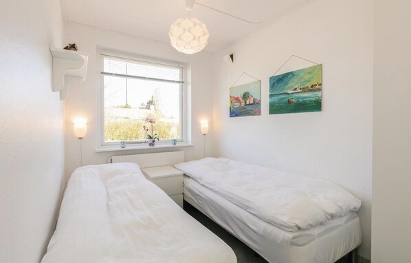 2 habitaciones, cuna de viaje y wifi gratis 