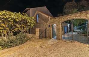 Exterior - Lovely home in Pridraga with WiFi (Pridraga)