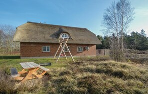 Outdoor dining - Lovely home in Rømø with kitchen (Rømø)