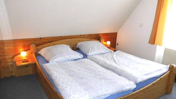 2 Schlafzimmer, Reisekinderbett, WLAN, Bettwäsche