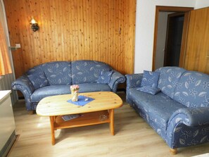 TV - 101 3-room balcony (BC.a5) - BUE - House Reni (Büsum)