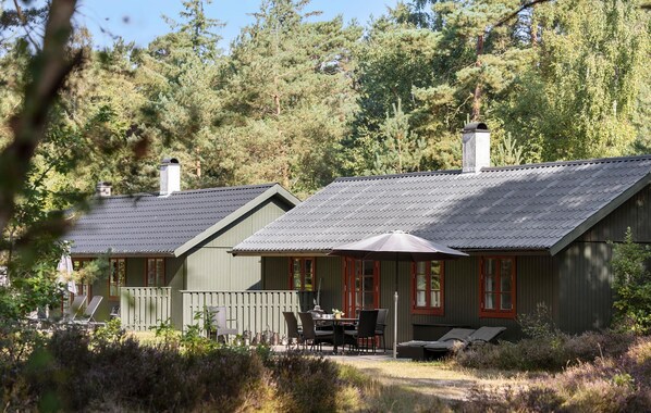 Terrace/patio - Lovely home in Nexø with house sea view (Nexø)