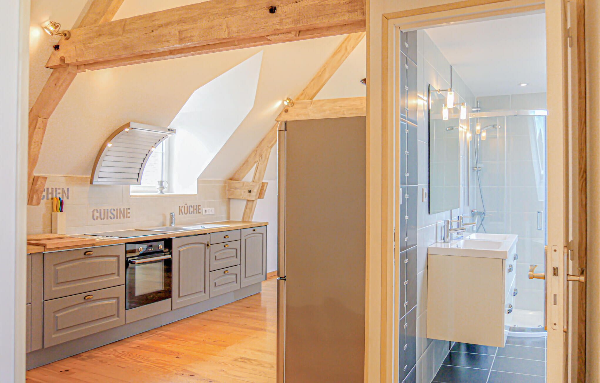 Fridge, stovetop, dishwasher, coffee/tea maker