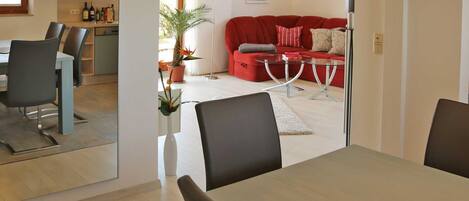 تناول الطعام