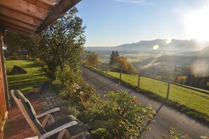 Terrace/patio - Almgart'n - Koglhof - Kathrin and Hans Kirchberger (Fischbachau)