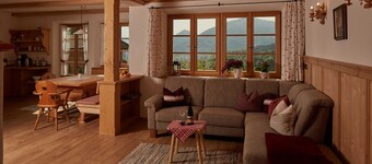 Almgart'n - Koglhof - Kathrin and Hans Kirchberger