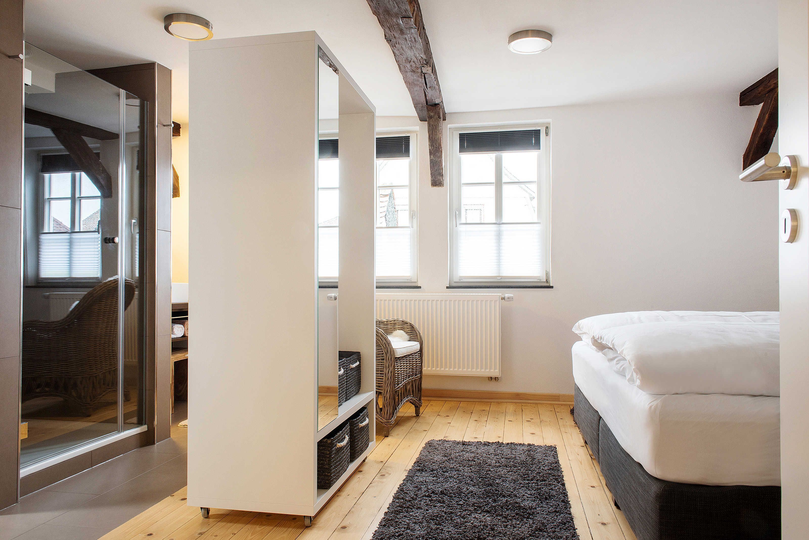 3 Schlafzimmer, Schreibtisch, WLAN, Bettwäsche