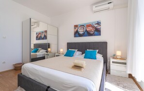 3 bedrooms, free WiFi, bed sheets