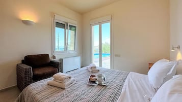 6 chambres, lit parapluie, Wi-Fi gratuit, draps fournis