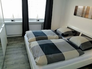 2 slaapkamers, reisbedje, wifi